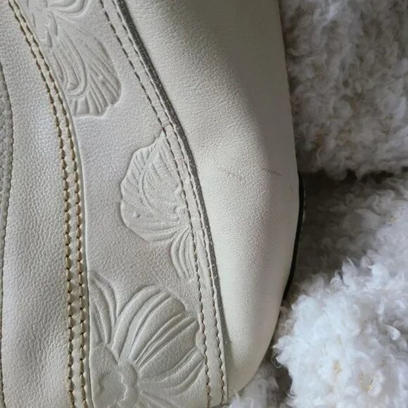 Fossil Off White Tooled Leather Hobo Shoulder Bag - Picture 2 of 8